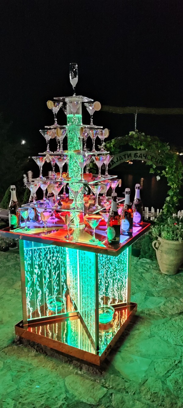 EFEKTI NIJAGARA šampanjac fontane, podni dim, unutrašnji vatromet...